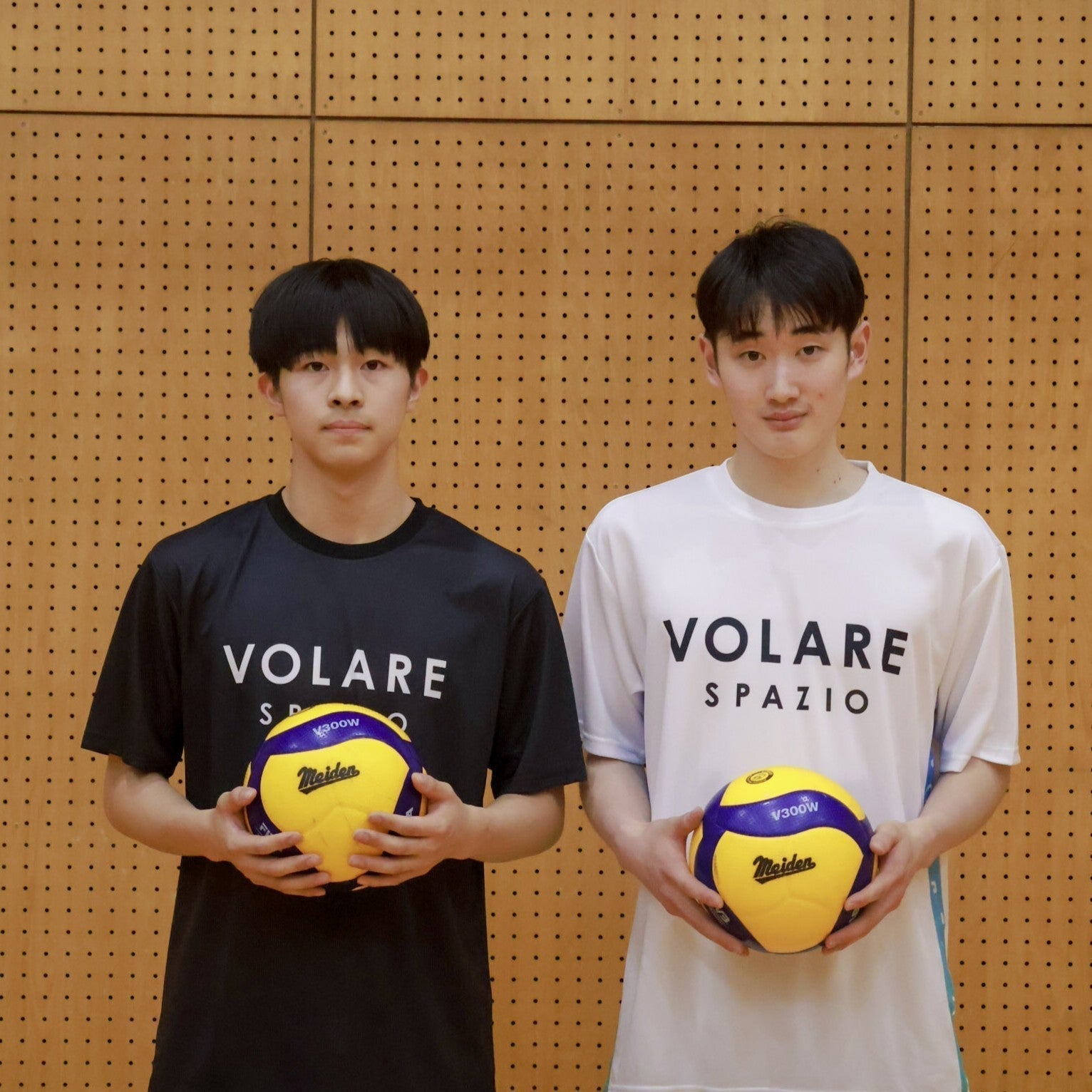 愛知工業大学名電高校バレーボール部写真